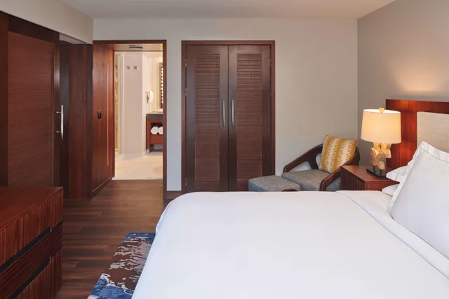 جناح بسرير كينج، Hokulani Waikiki By Hilton Grand Vacations 1/2