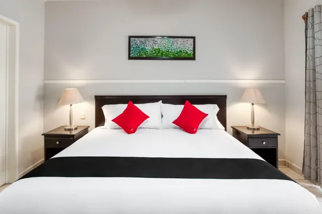 Superior, Boca Inn Hotel &amp; Suites 1/5