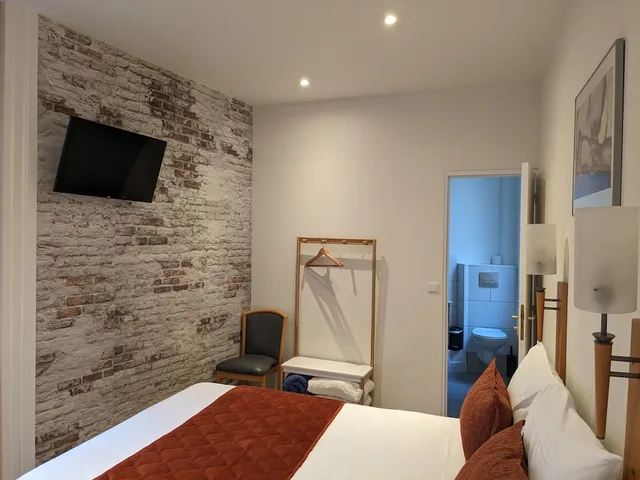 Comfort, Double Bed, Morand Hotel 5/10