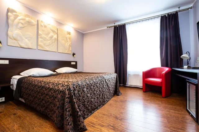 غرفة بسرير كوين، Primo Hotel 3/6
