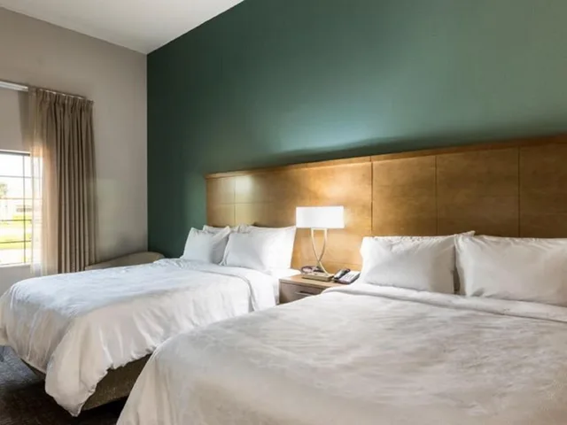 Studio, Queen Bed, Accessible, Staybridge Suites Houston East - Baytown 2/10