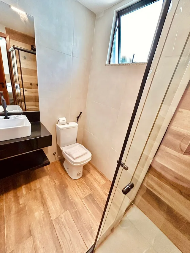 غرفة سوبيريور رباعية بسرير مزدوج وسريرين منفصلين بإطلالة على البحر، Hit Hotel Salvador 4/4