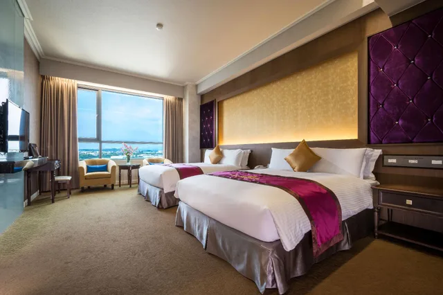 جناح بسريرين مزدوجين بغرفتي نوم، Royal Chiayi Hotel 2/2