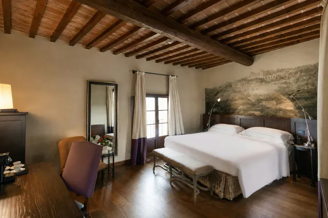 Deluxe Room, Castel Monastero 4/5