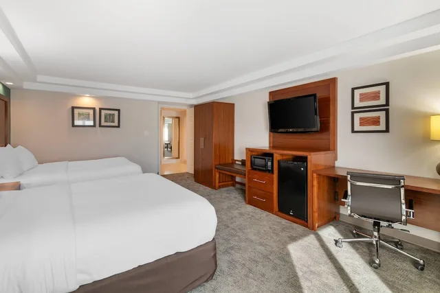 غرفة قياسية بسريرين كوين، Comfort Inn Manchester Airport 2/9