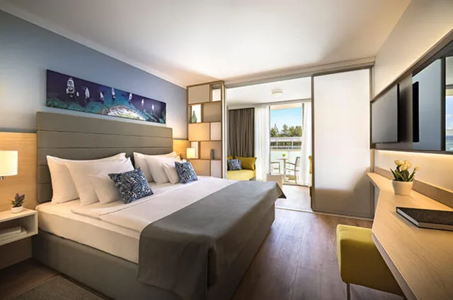 غرفة سوبيريور عائلية بشرفة، Valamar Parentino Hotel 1/1