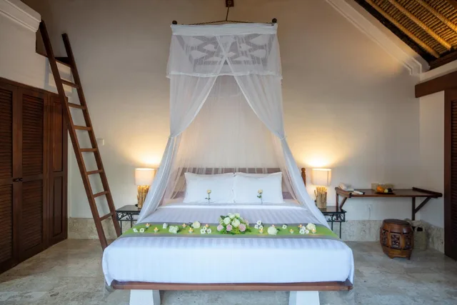 فيلا بسرير كينج بإطلالة على الفناء، Mimpi Resort Tulamben 3/3