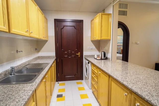 شقة عائلية بسريرين منفصلين بغرفة نوم واحدة مع أريكة، Al Nakheel Hotel Apartments By Mourouj Gloria 6/6