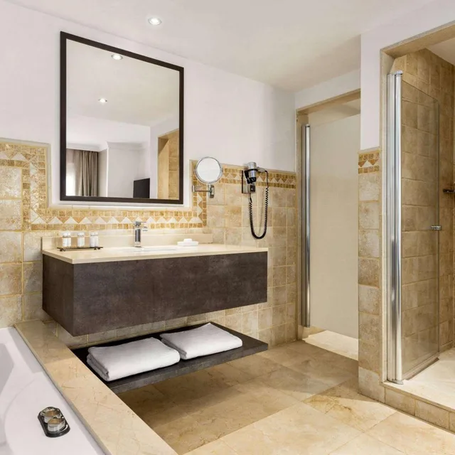 شقة فاخرة بإطلالة على البحر بغرفة نوم واحدة بجاكوزي، Wyndham Residences Costa Adeje 2/2