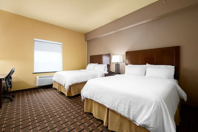 Standard, 2 Queen Beds, Holiday Inn Express Hotel And Suites George West 1/1