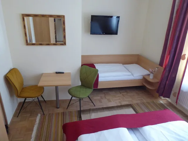غرفة ثلاثية بسرير مزدوج وسرير فردي، Adlerhof 10/10