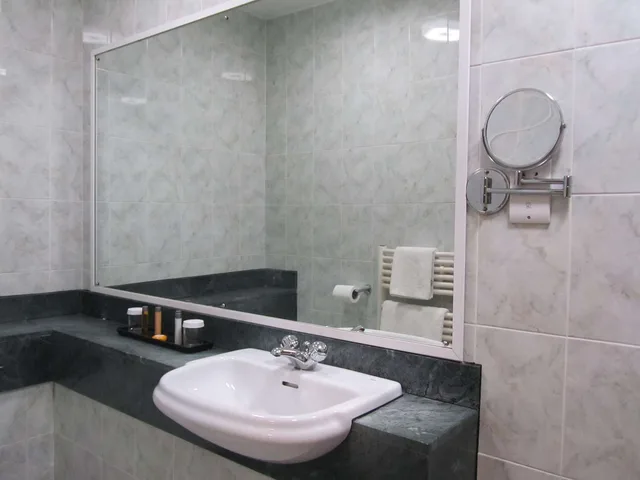 Executive, Double Bed, Windmill Village Hotel, Golf Club Spa, BWSC 4/4