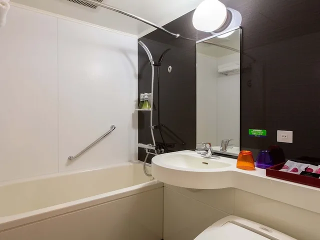 2 Bedrooms, Standard, Twin Beds, Hotel Resol Trinity Kanazawa 4/4