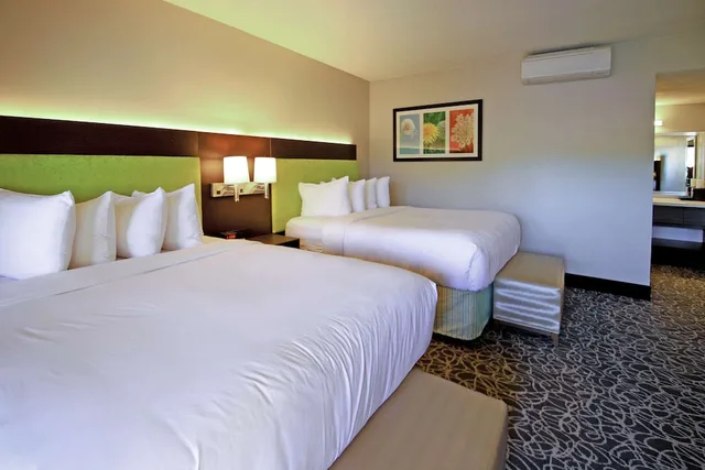 غرفة قياسية بسريرين كوين، El Sendero Inn, Ascend Hotel Collection 5/10