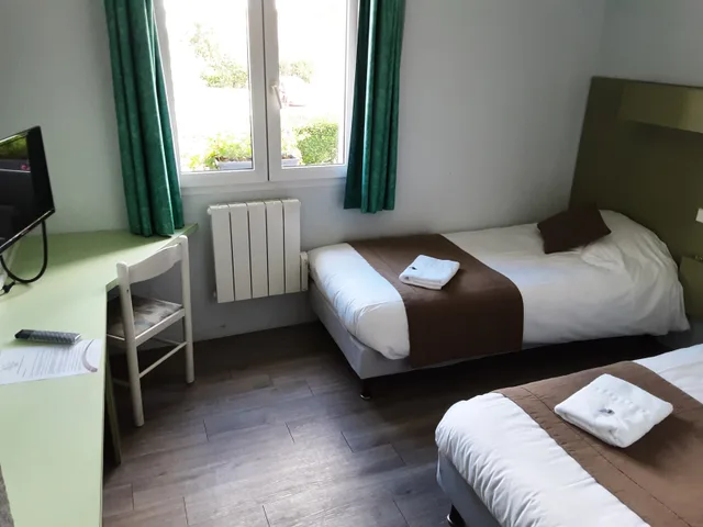 غرفة قياسية بسريرين منفصلين، Hotel Acacia 2/3