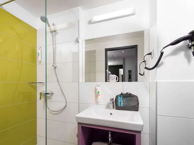 جناح جونيور بسرير مزدوج مع أريكة، Ibis Styles Budapest Airport 4/7