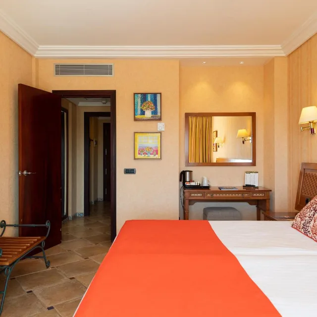 غرفة بسرير مزدوج أو سريرين منفصلين بإطلالة على المسبح، Hotel Cordial Mogan Playa 4/7