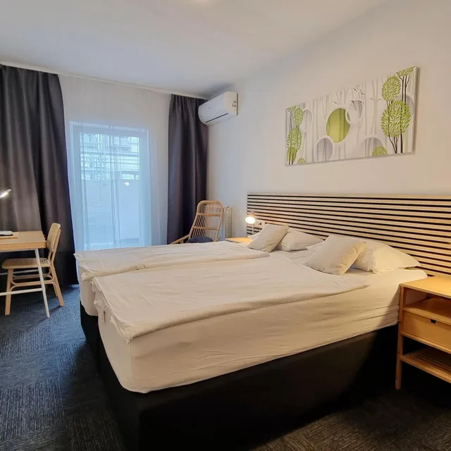 غرفة قياسية بسرير مزدوج أو سريرين منفصلين بشرفة، Bio Hotel 2/9
