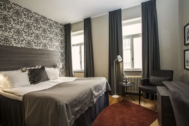 غرفة قياسية بسرير مزدوج، Home Hotel Grand Helsingborg 1/10
