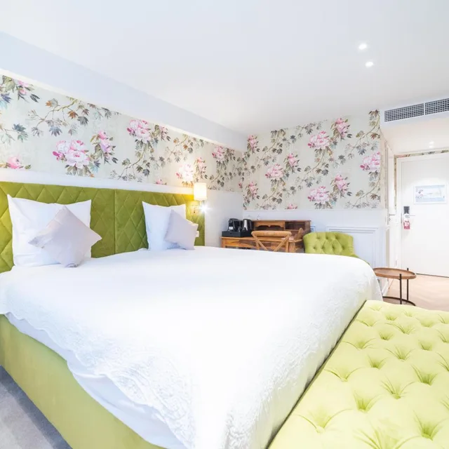 غرفة قياسية بسرير مزدوج، Grand Hotel Normandy Bruges 4/10
