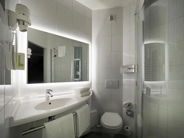Superior, Single Bed, IBIS LOCARNO 4/6