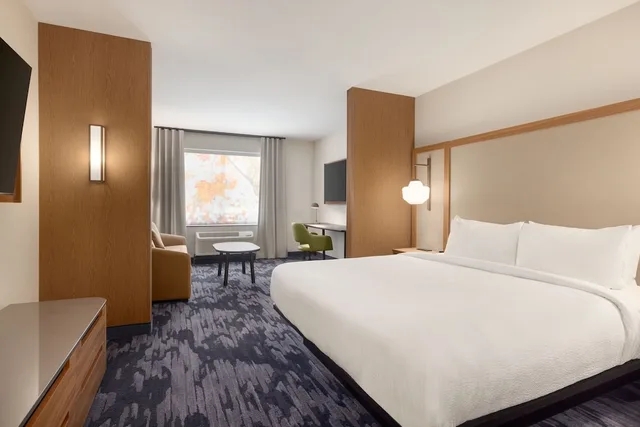 جناح بسرير كينج مع أريكة، Fairfield Inn & Suites By Marriott Rockaway 2/6