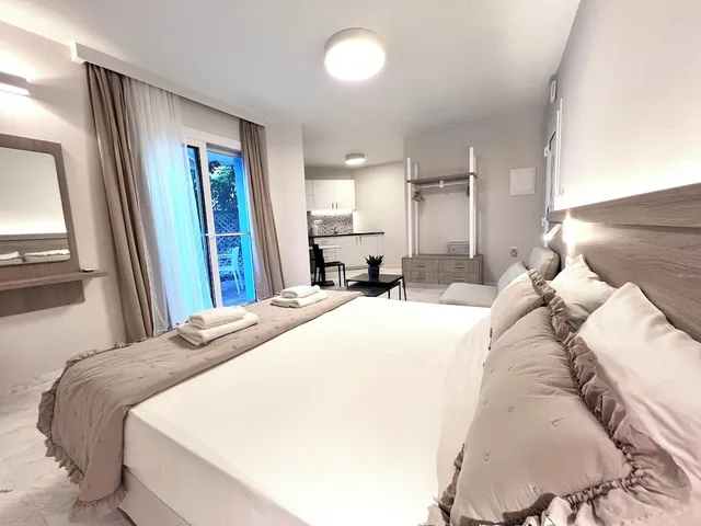 Economy, Studio, Double Bed, Sofa, Patio, Sea Breeze 1/5
