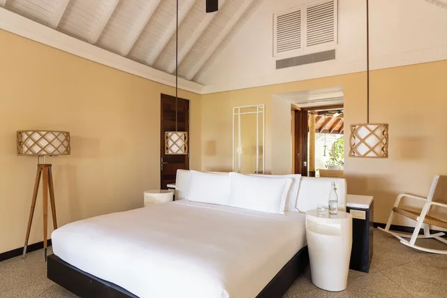 فيلا بسريرين كينج بغرفتي نوم، Constance Halaveli Maldives 1/1