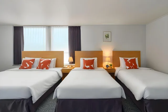 Sweet, Junior, Family, Triple, Twin Beds، Hotel Atrium Jongno 1/2