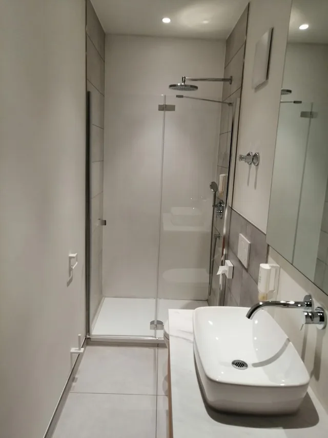 غرفة قياسية بسرير مزدوج، Flair Hotel Zum Schiff 2/2