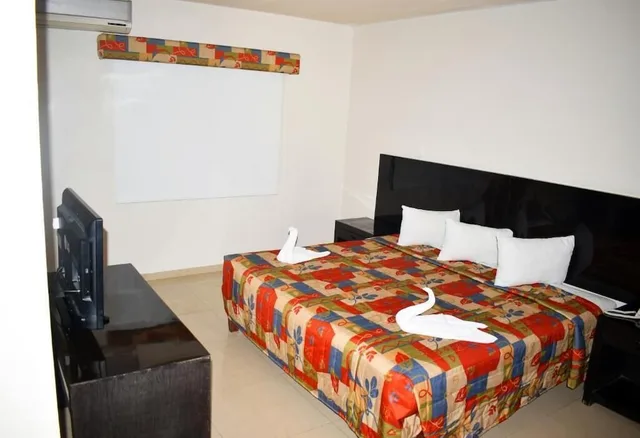 جناح بسرير كينج، Hotel Juliet 1/1