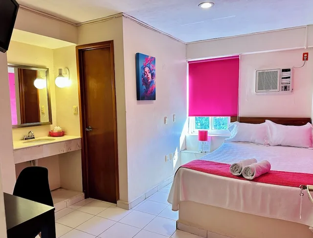 Basic, Queen Bed, Barranquilla Hotel 10/10