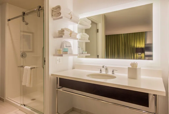 غرفة بإطلالة، Hampton Inn and Suites Washington DC Navy Yard 3/5