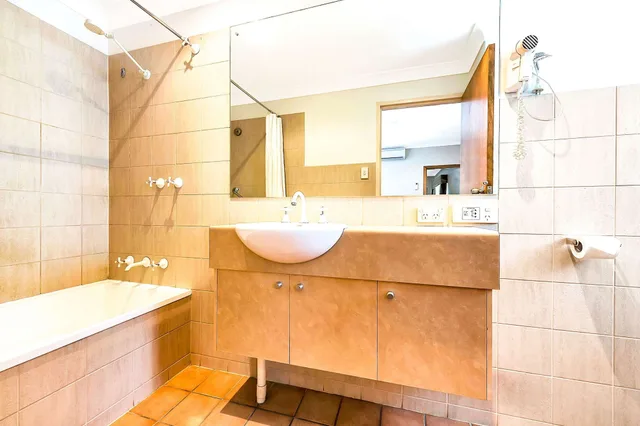 استوديو بسرير كوين، Comfort Inn and Suites Sombrero Adelaide 7/9