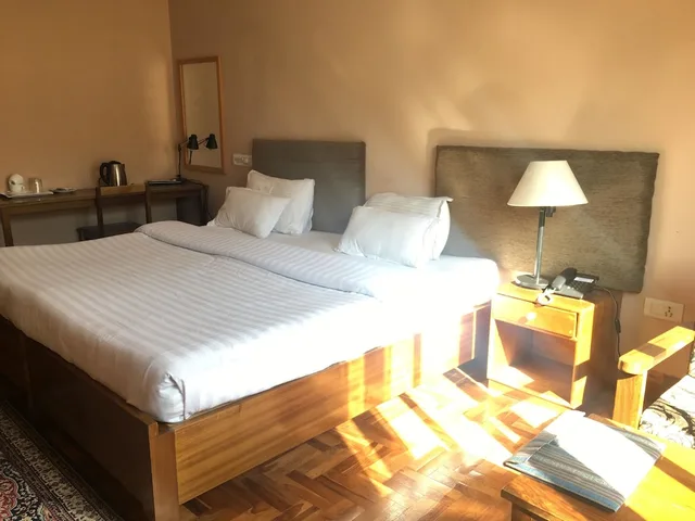 Deluxe, Double Bed, Khamsum Inn 7/10