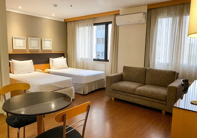 Standard, Twin Beds, Transamerica Executive Jardins 4/8