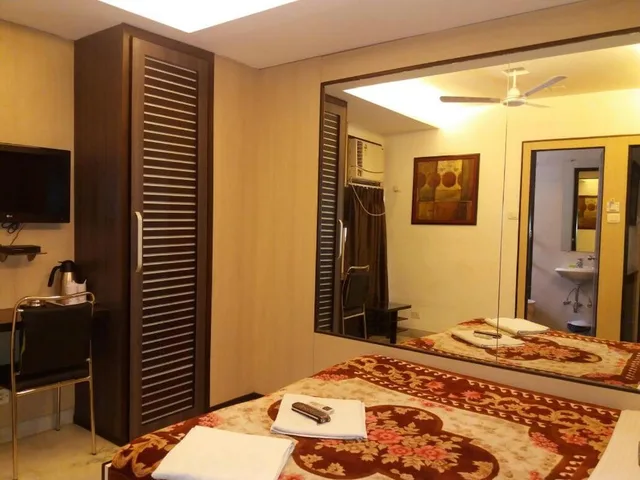 غرفة مفردة، HOTEL ESTEEM 1/1