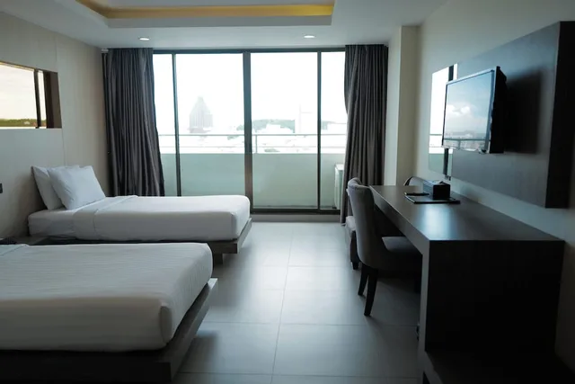 Ocean, Twin Beds، Hermann Hotel Pattaya 2/10