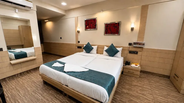 غرفة تنفيذية بسرير فردي، Hotel Shree Residency 1/6