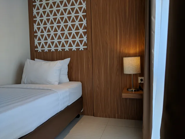 غرفة عائلية بإطلالة على البحر بغرفتي نوم، Astara Hotel Balikpapan 2/4