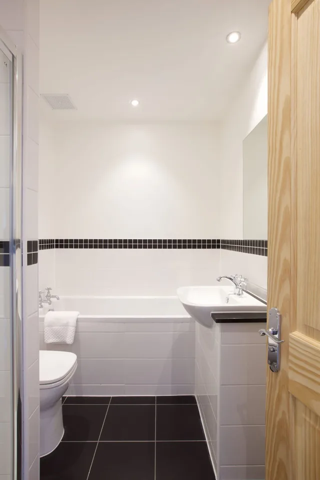 Standard, Double Bed, Stonefield Castle Hotel 3/3