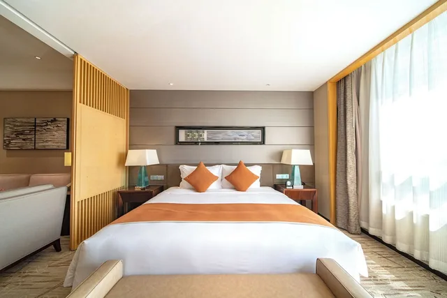 غرفة بسرير كينج مع أريكة، Hotel Nikko Guangzhou 2/4