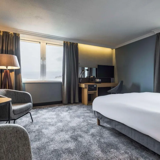 Superior, Parliament View, Radisson Hotel York 3/10