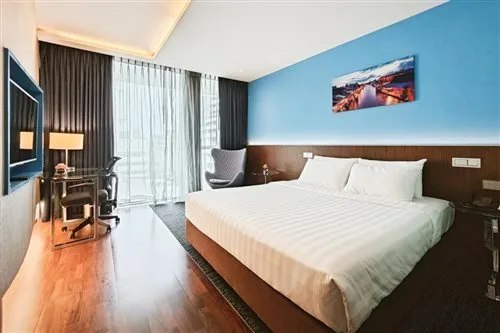 غرفة ديلوكس بسرير مزدوج، Galleria 10 Hotel Bangkok 1/2