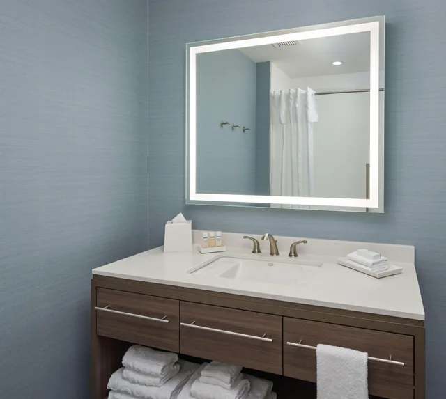 جناح لذوي الإعاقة، Home2 Suites by Hilton Pompano Beach Pier 3/3