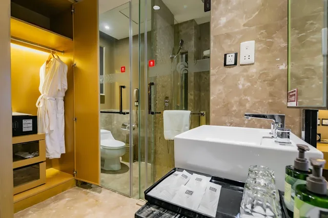 غرفة سوبيريور بسرير كينج، Ramada By Wyndham Xian Bell Tower 4/4