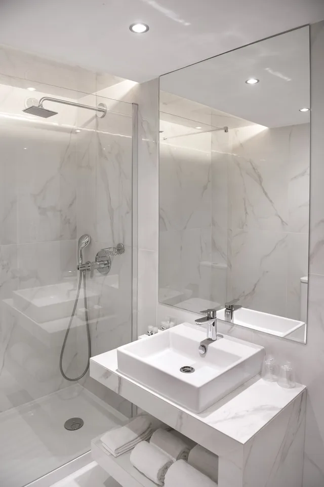 Room, Double or Twin Bed, Lateral Side Sea View، Cristal Vieira Praia Spa 3/4