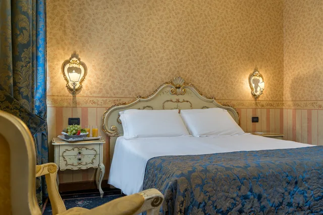 غرفة سوبيريور بسرير مزدوج أو سريرين منفصلين، Hotel Montecarlo 1/1