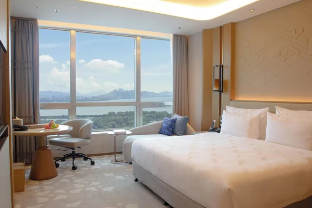 Deluxe, Double Bed, Bay View، Shenzhen Airlines Internatonal Hotel Shenzhen 2/5