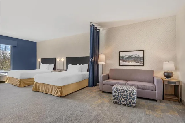 جناح بسريرين كوين مع أريكة لذوي الإعاقة، Home2 Suites by Hilton Bozeman Four Corners 1/8